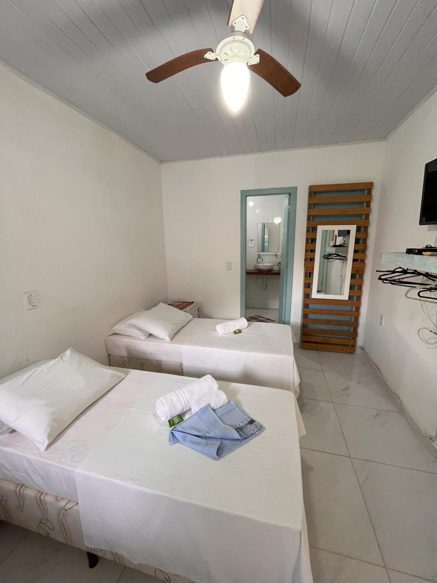 Pousada Vila Mar Itaunas  Exteriör bild