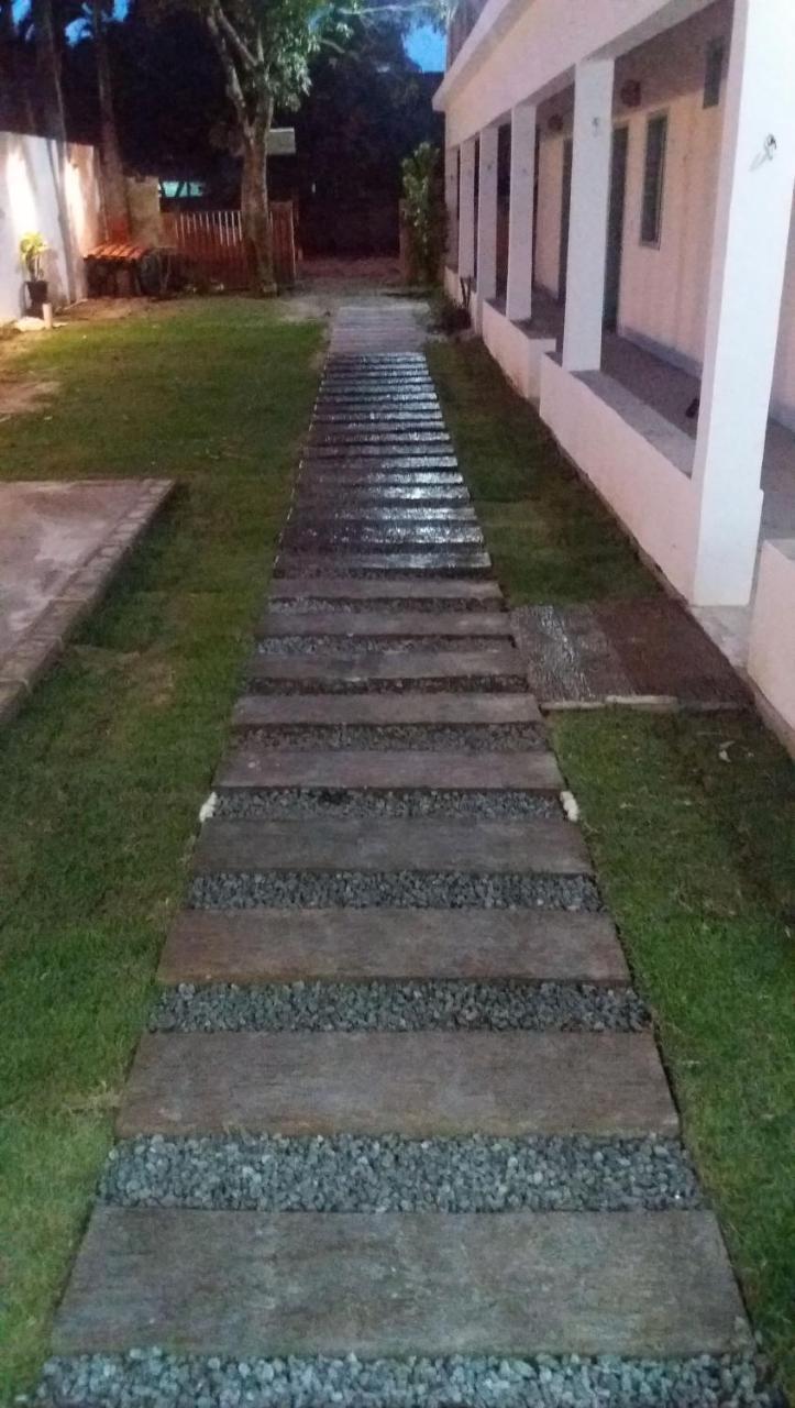 Pousada Vila Mar Itaunas  Exteriör bild